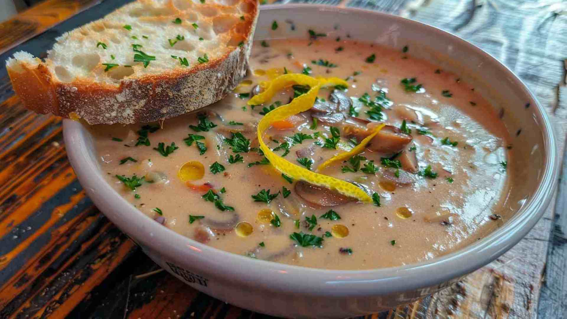 Garlic Mushroom Soup with Lemon Zest (2)